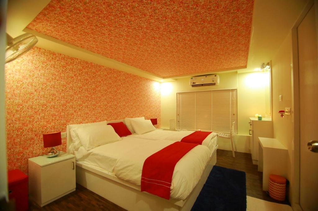 ホテル Why Not Houseboat アーラップーザ県 エクステリア 写真